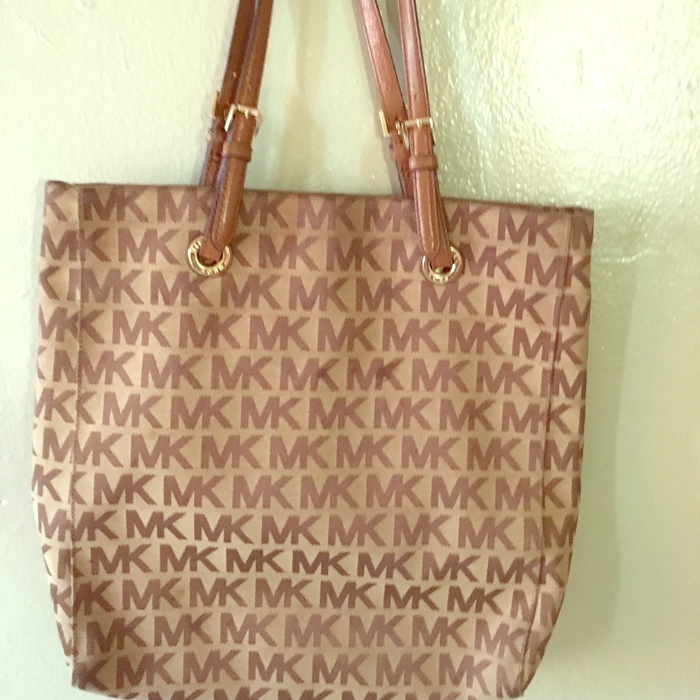 Michael Kors bag